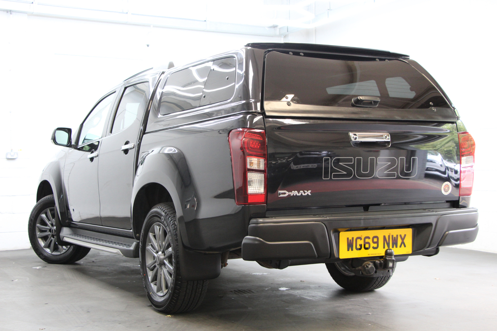 Isuzu D-Max Dcb 4X4 Pick Up Truckman Top White #13