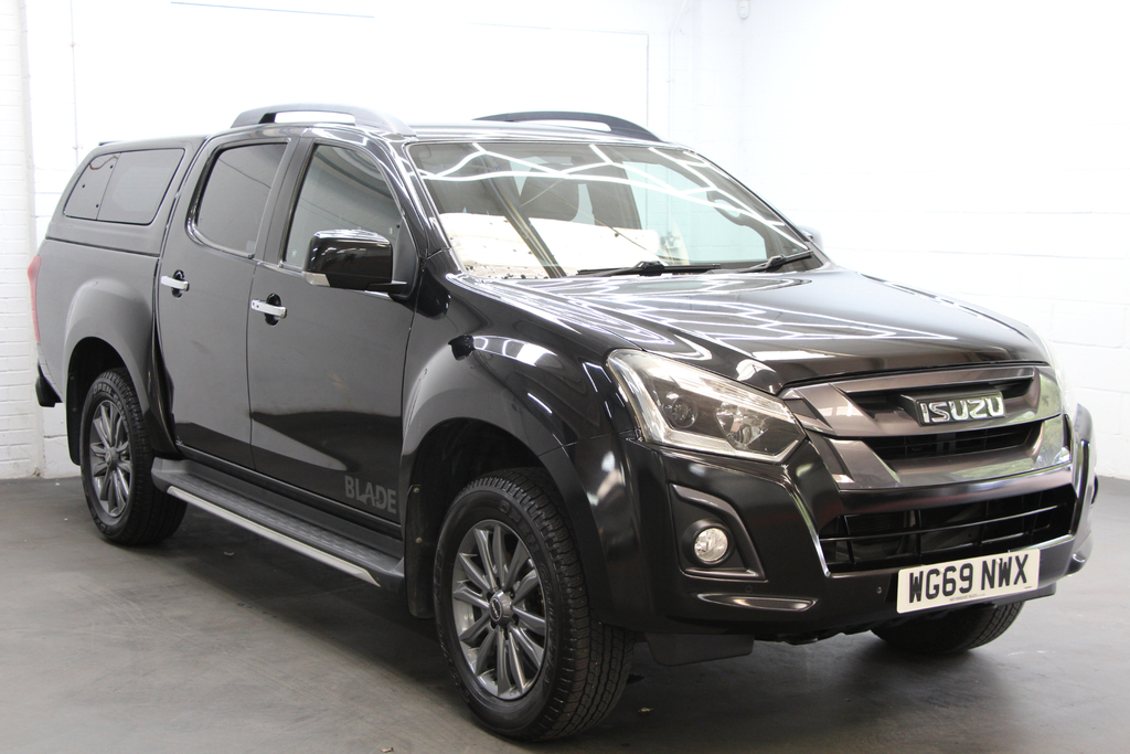 Isuzu D-Max Dcb 4X4 Pick Up Truckman Top White #9
