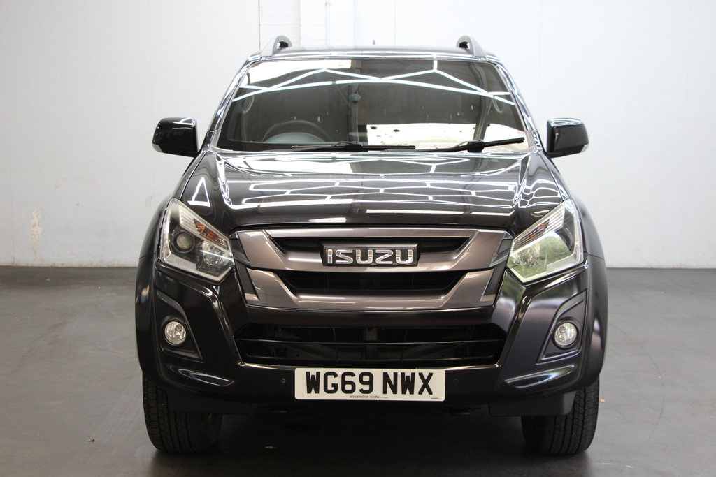 Isuzu D-Max Dcb 4X4 Pick Up Truckman Top White #10
