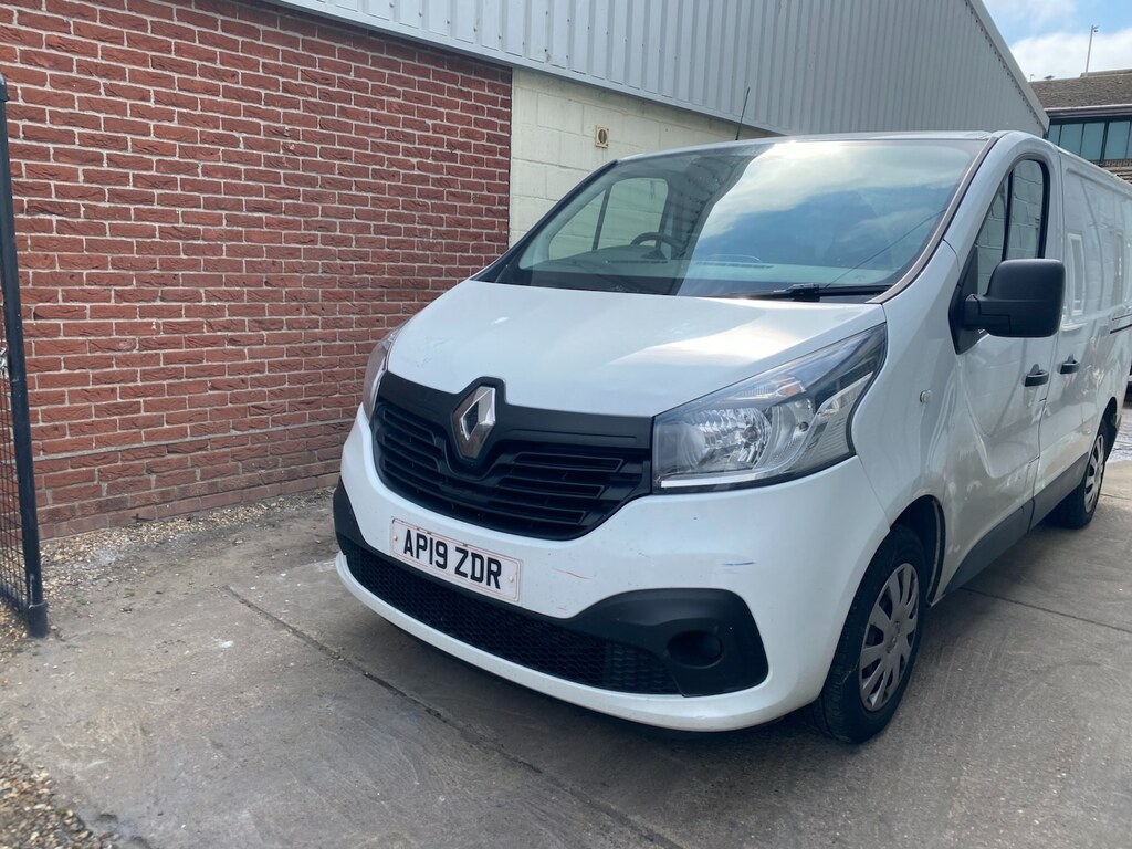 Renault Trafic Sl27 Energy Dci 125 Business Van White