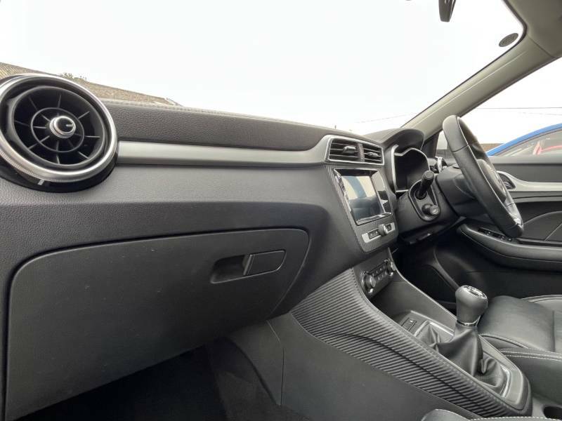 MG ZS Hatchback Blue #11
