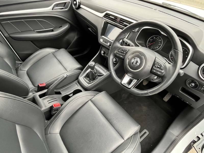 MG ZS 1.5 Exclusive LA69YSZ White #6