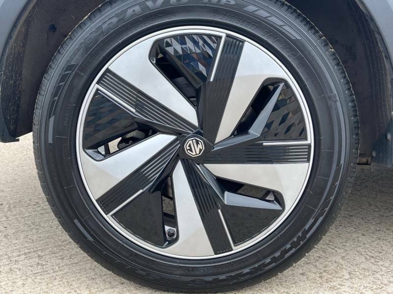 MG ZS 130Kw Trophy Connect Ev 51Kwh - 2024 74 White #6