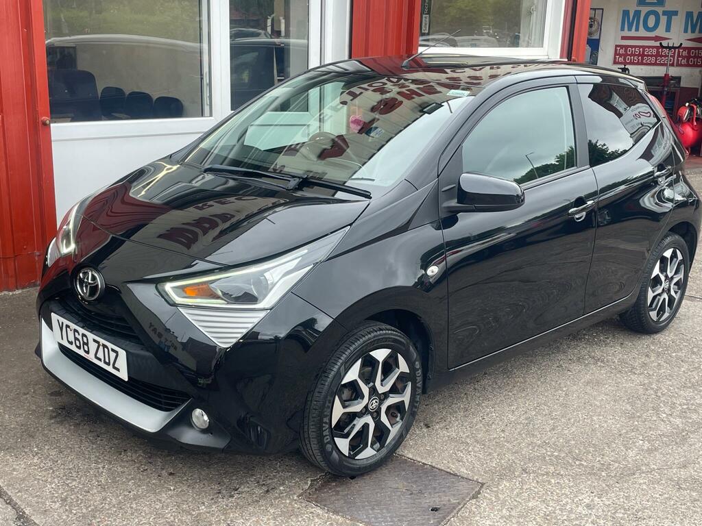 Toyota Aygo X X-plore Black