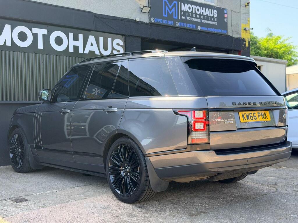 Land Rover Range Rover Suv 4.4 Sd V8 Vogue Se 4Wd Euro 6 Ss KW66PNK Grey #4