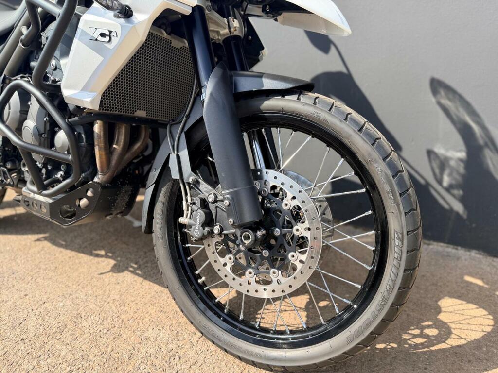 Triumph Adventure 800 Xca Euro 4 202069 KY69FGO White #2