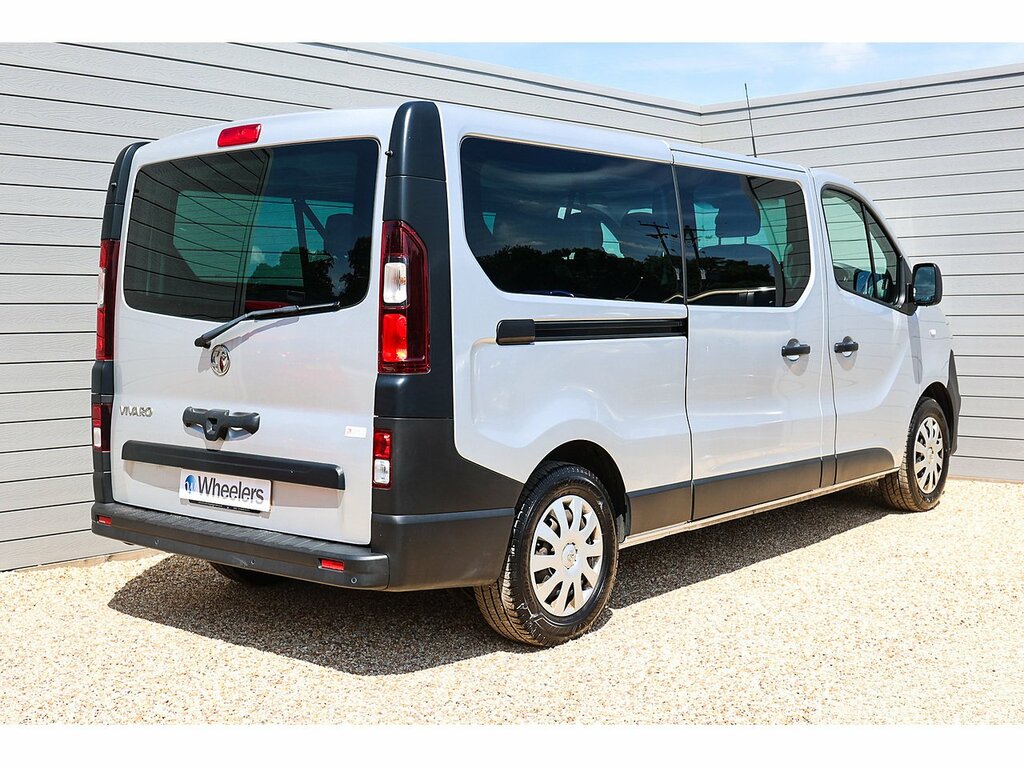 Vauxhall Vivaro Cdti 2900 Silver #3
