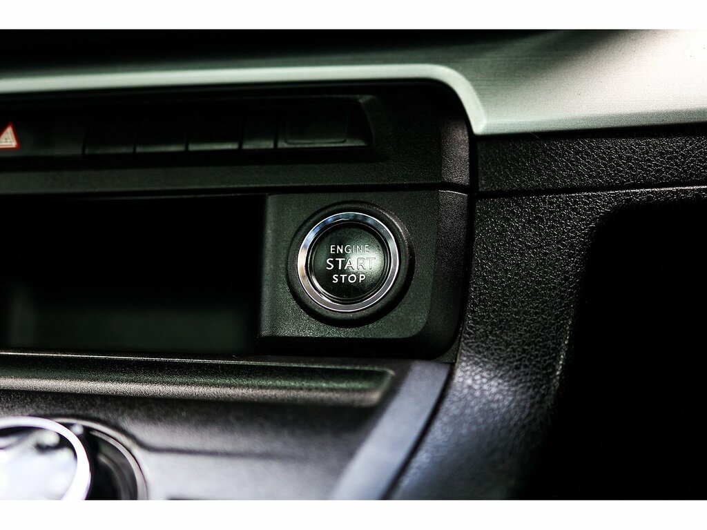 Peugeot Traveller Bluehdi Allure Silver #26
