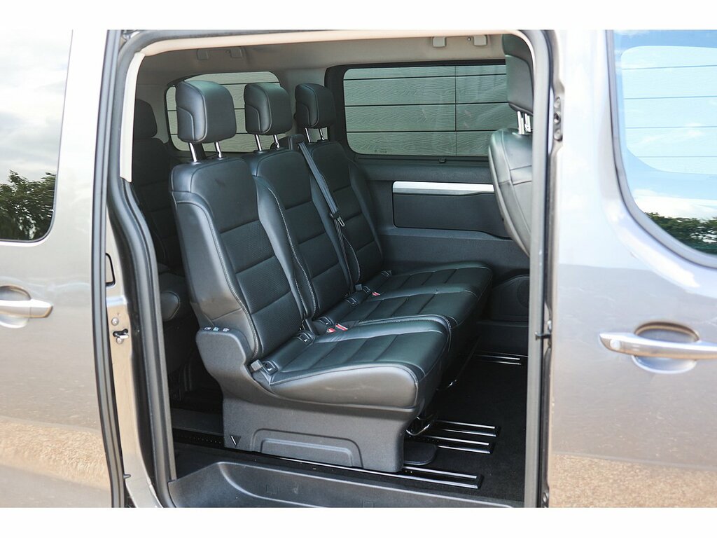 Peugeot Traveller Bluehdi Allure Silver #34