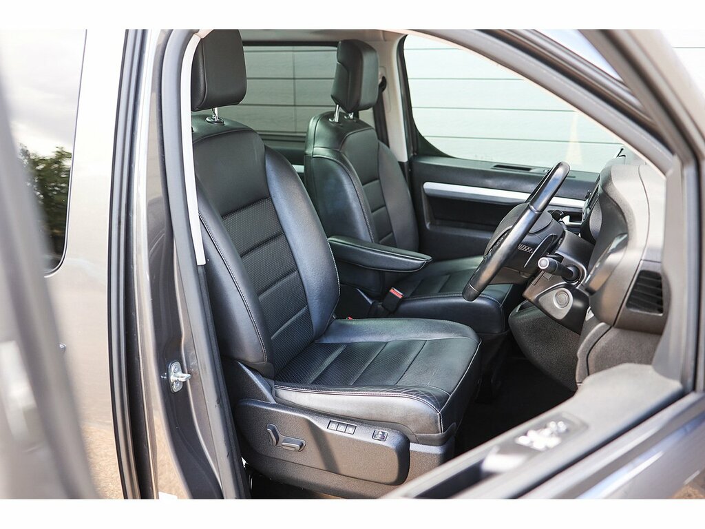 Peugeot Traveller Bluehdi Allure Silver #13