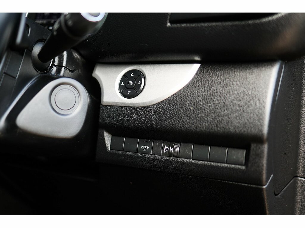 Peugeot Traveller Bluehdi Allure Silver #31