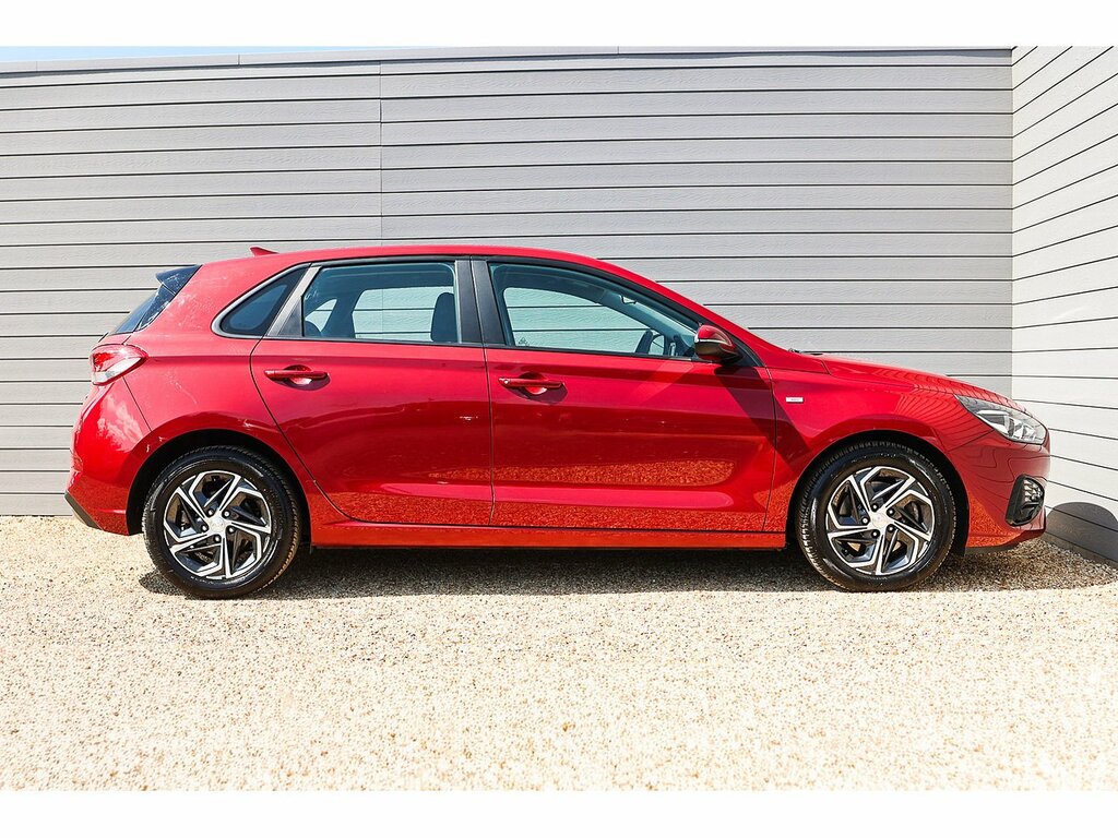 Hyundai I30 T-gdi Mhev Se Connect Red #6