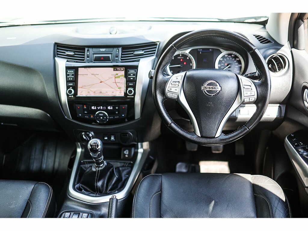 Nissan Navara Dci Tekna Blue #2