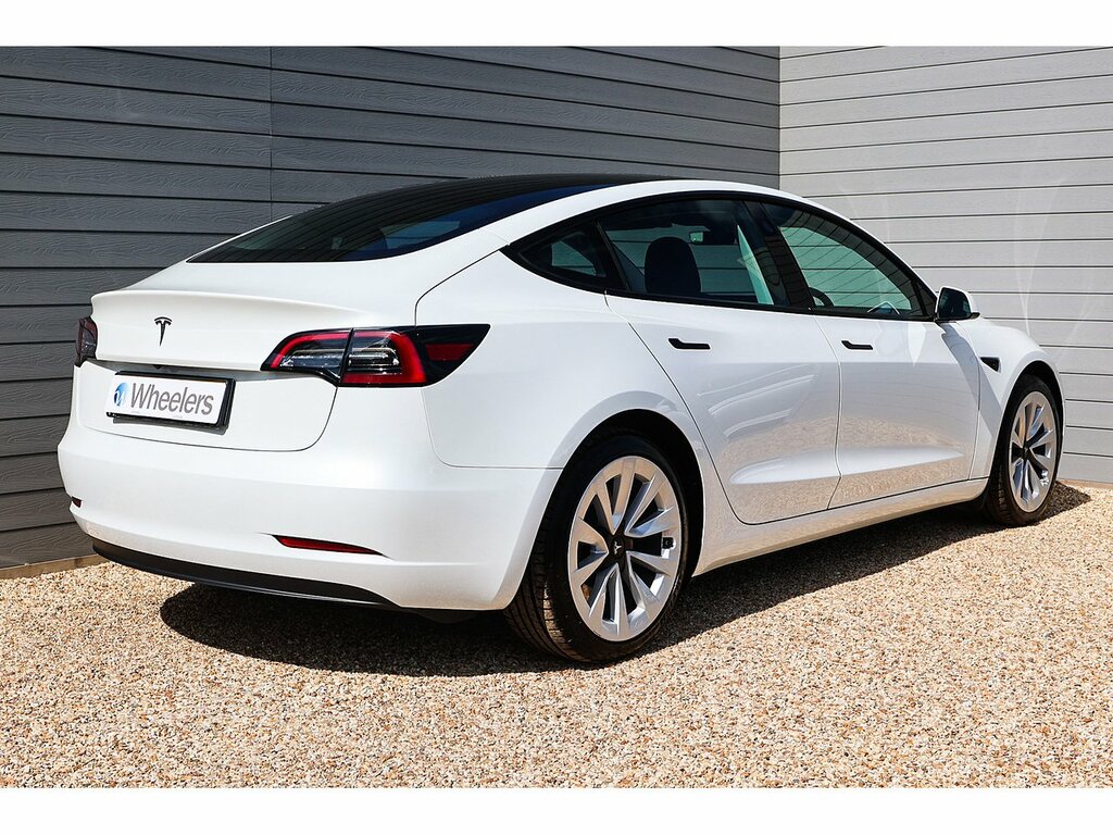 Tesla Model 3 Saloon LB72XYA White #3