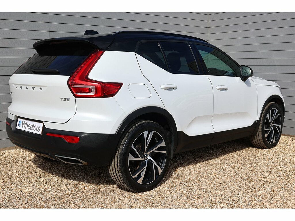 Volvo XC40 T3 R-design Pro YL20AXR White #3