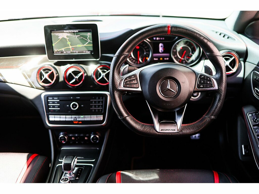 Mercedes-Benz CLA Class Cla45 Amg Black #2