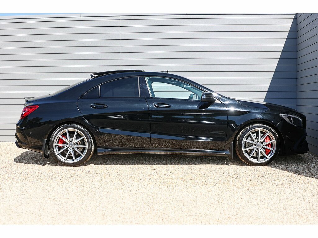 Mercedes-Benz CLA Class Cla45 Amg Black #5