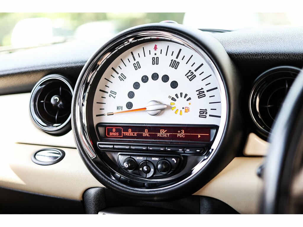 Mini Clubvan 1.6 Cooper D Van White #18