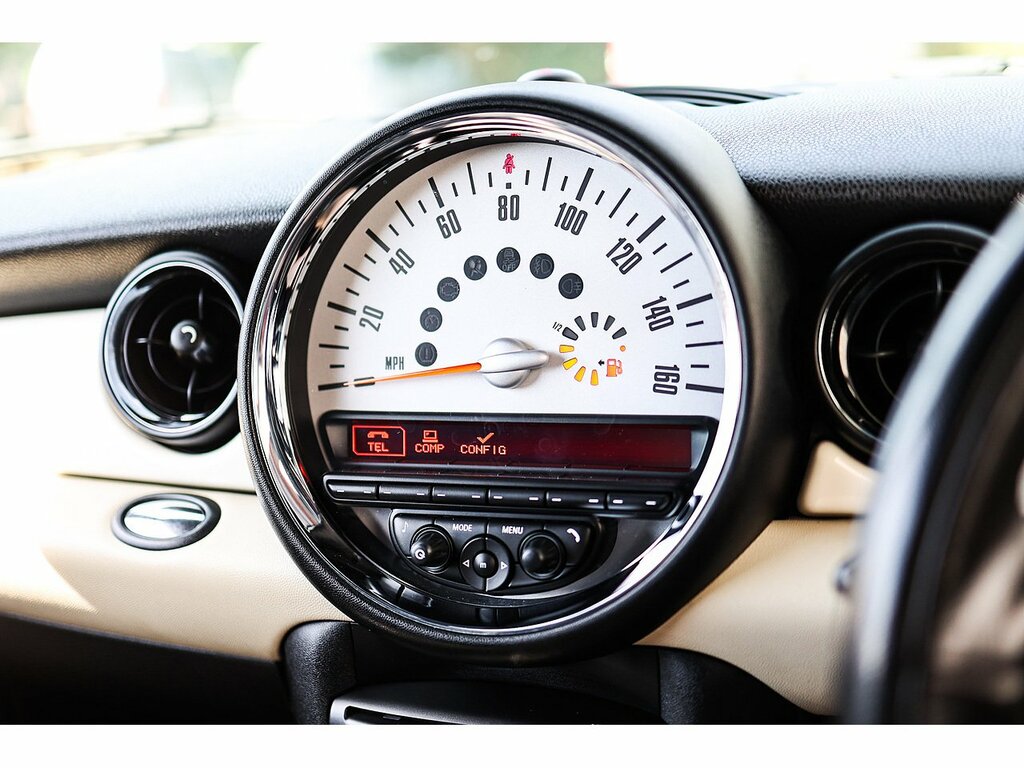 Mini Clubvan 1.6 Cooper D Van White #16