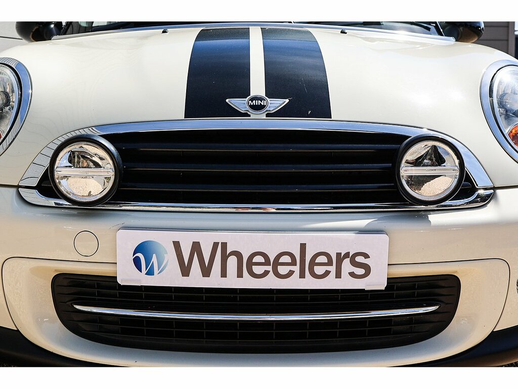 Mini Clubvan 1.6 Cooper D Van White #33