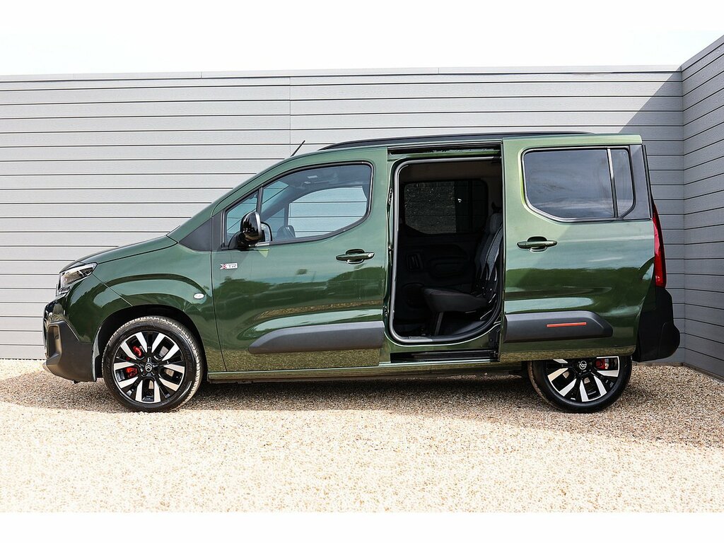 Citroen Berlingo Bluehdi Max M FD74LVH Green #6