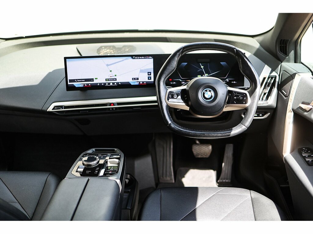 BMW iX 40 M Sport  #2