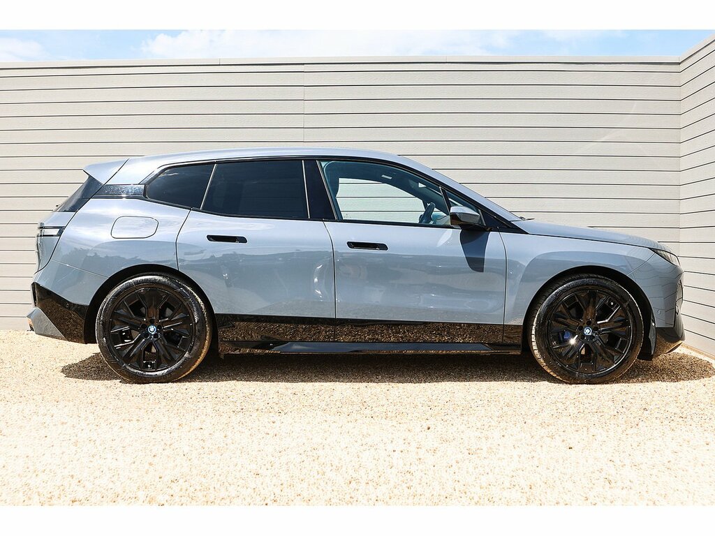BMW iX 40 M Sport  #6