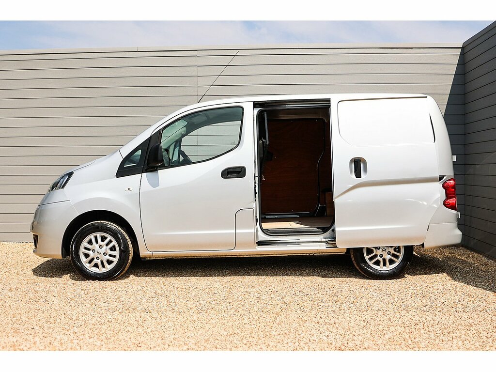 Nissan NV200 Dci Tekna Silver #6