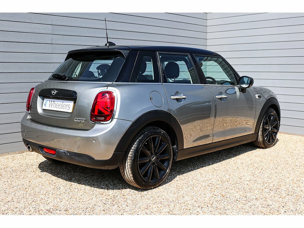 Mini Hatch Cooper Classic LX20JXG Silver #3