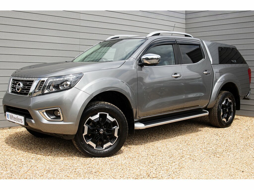 Nissan Navara Dci Tekna Grey