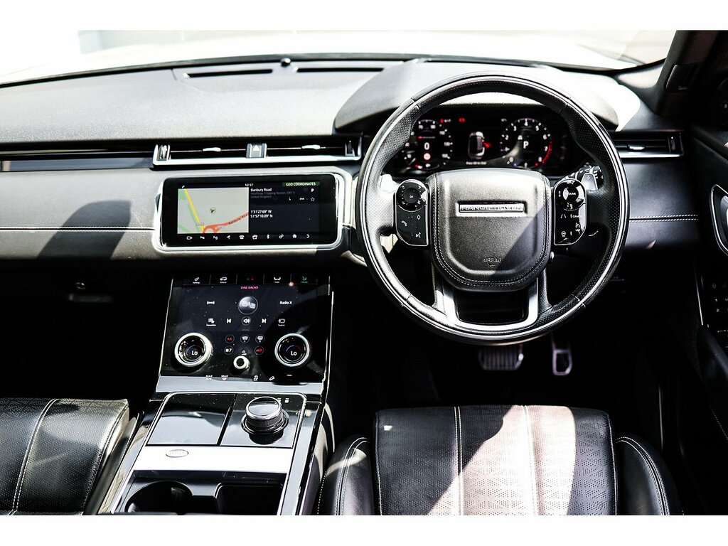 Land Rover Range Rover Velar P300 R-dynamic Hse Silver #2