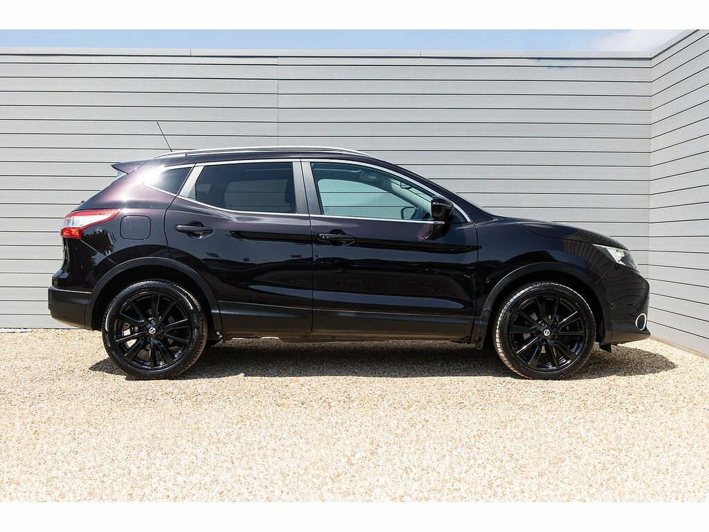 Nissan Qashqai Dig-t Tekna HG17LZB Black #6