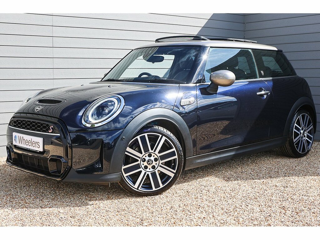Mini Hatch Cooper S Exclusive Black