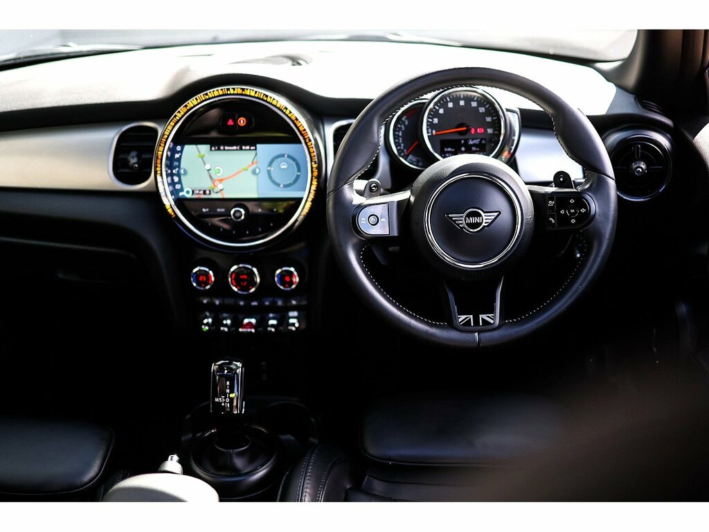 Mini Hatch Cooper S Exclusive GD72ZMZ Black #2