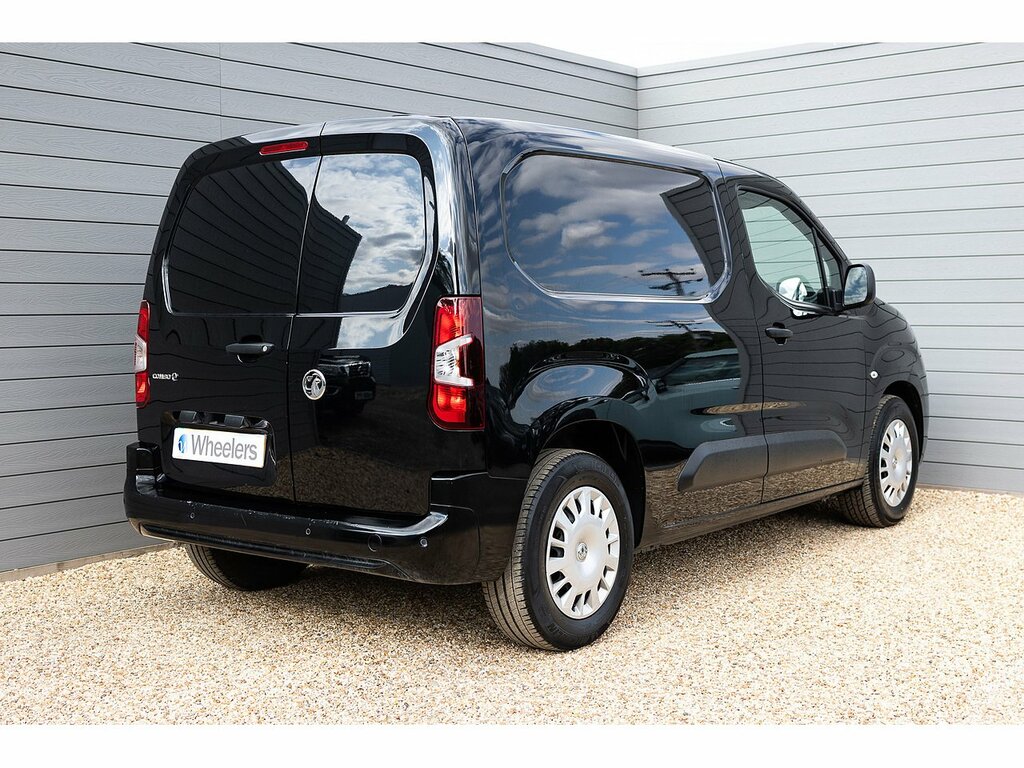 Vauxhall Combo 2300 Sportive Black #3