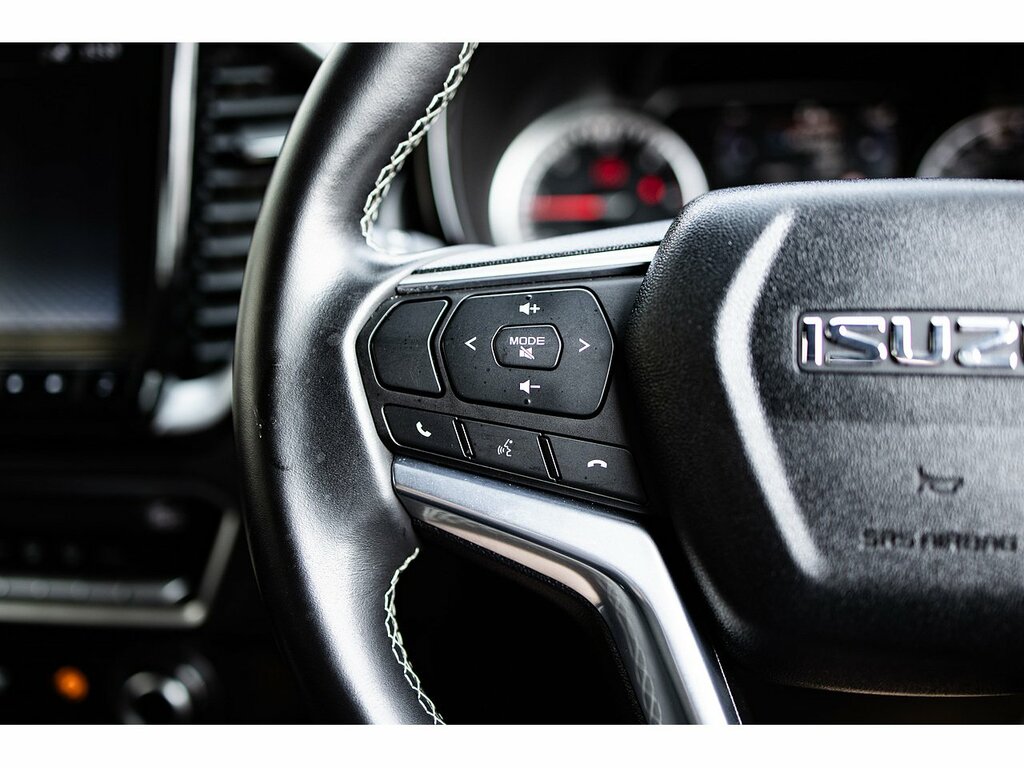 Isuzu D-Max Td V-cross U584 Ulez #30
