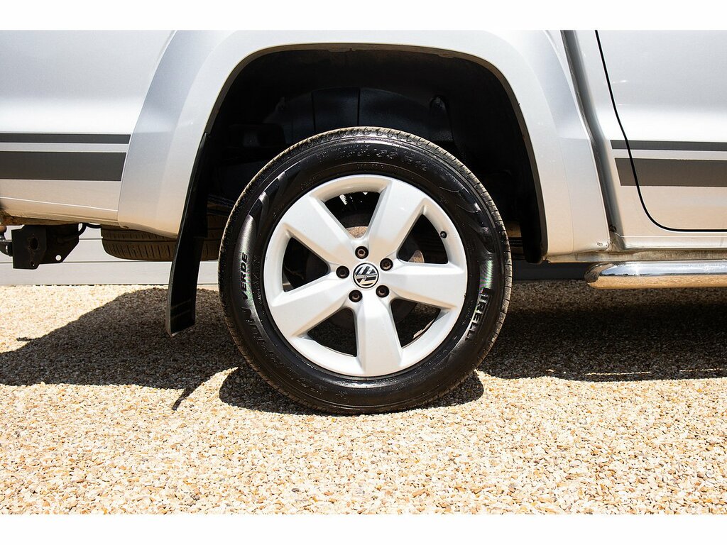 Volkswagen Amarok Dcab Pick Up Highline Silver #39