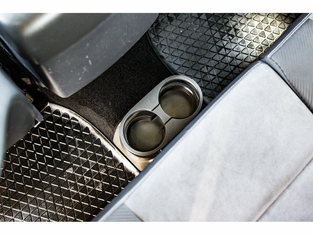 Volkswagen Amarok Dcab Pick Up Highline Silver #31