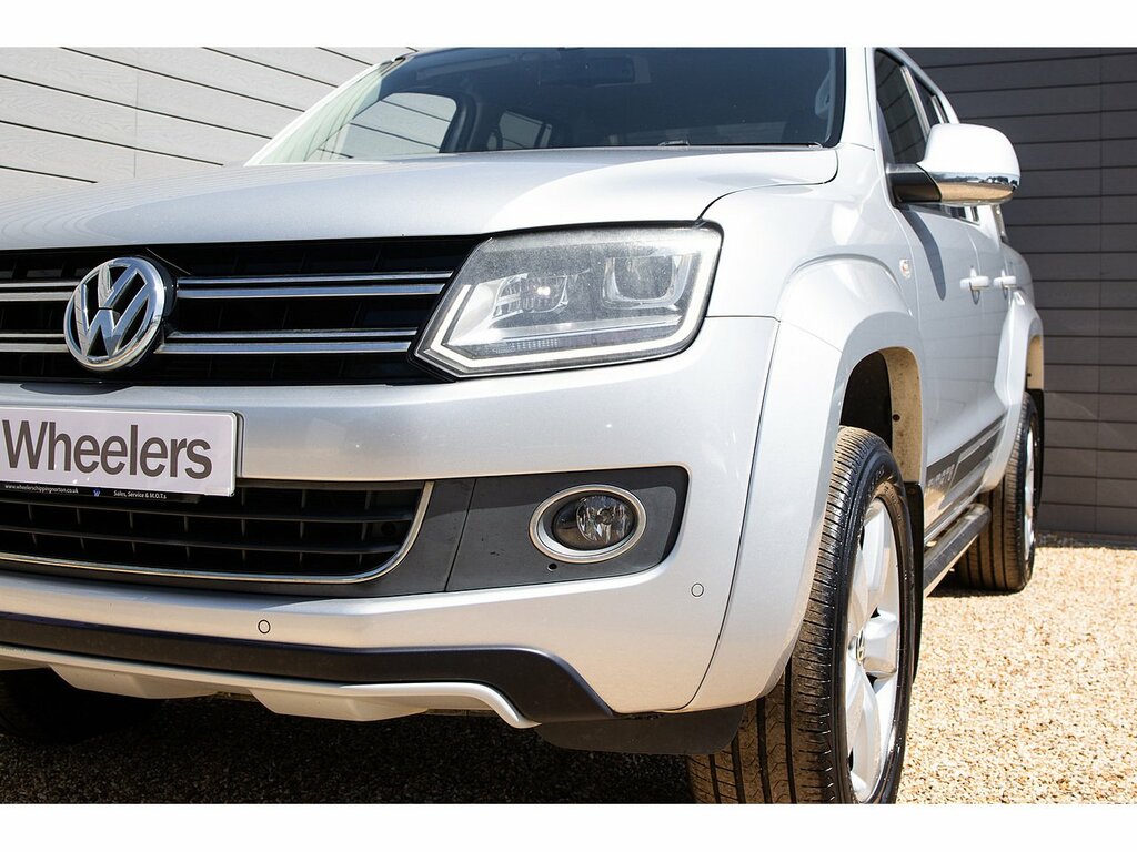 Volkswagen Amarok Dcab Pick Up Highline Silver #35