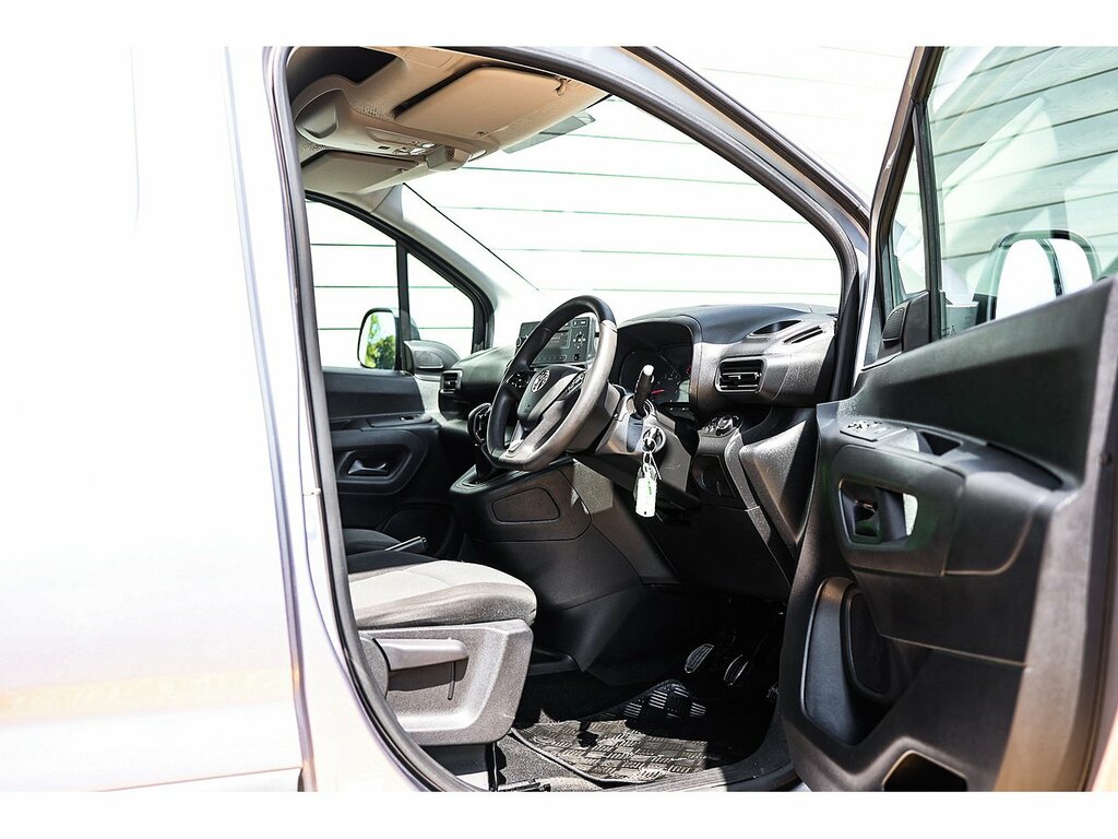 Vauxhall Combo 2300 1.5 Turbo D 100Ps H1 Le Nav Van Grey #12