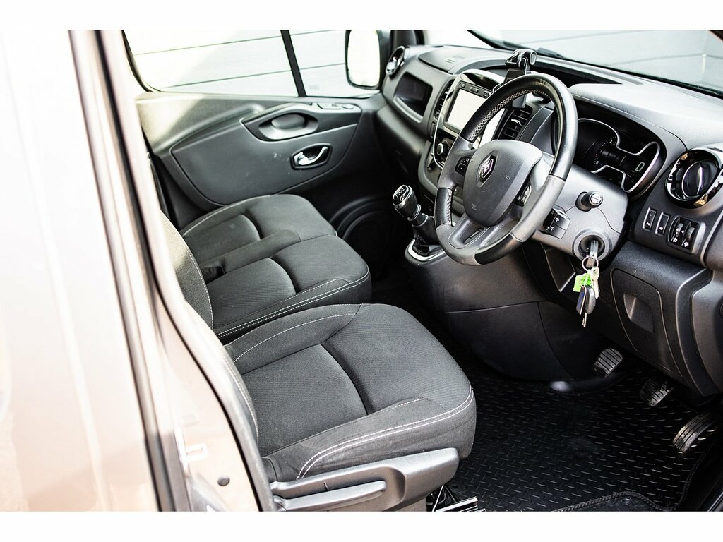 Renault Trafic Sl27 Sport Nav Eng Silver #29
