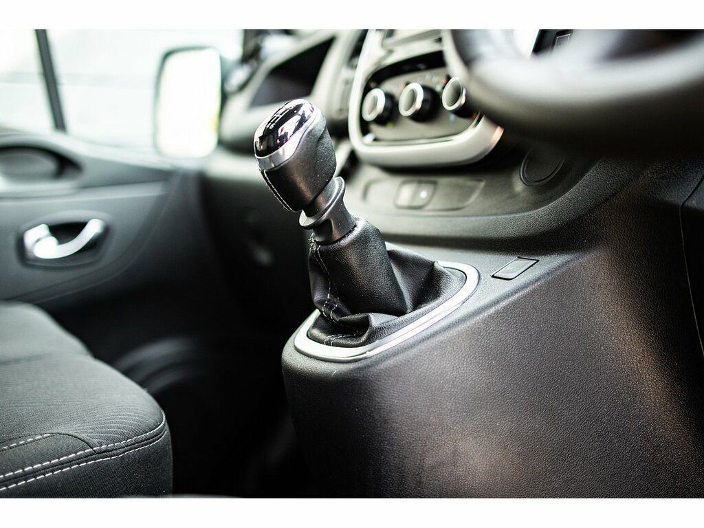 Renault Trafic Sl27 Sport Nav Eng Silver #21