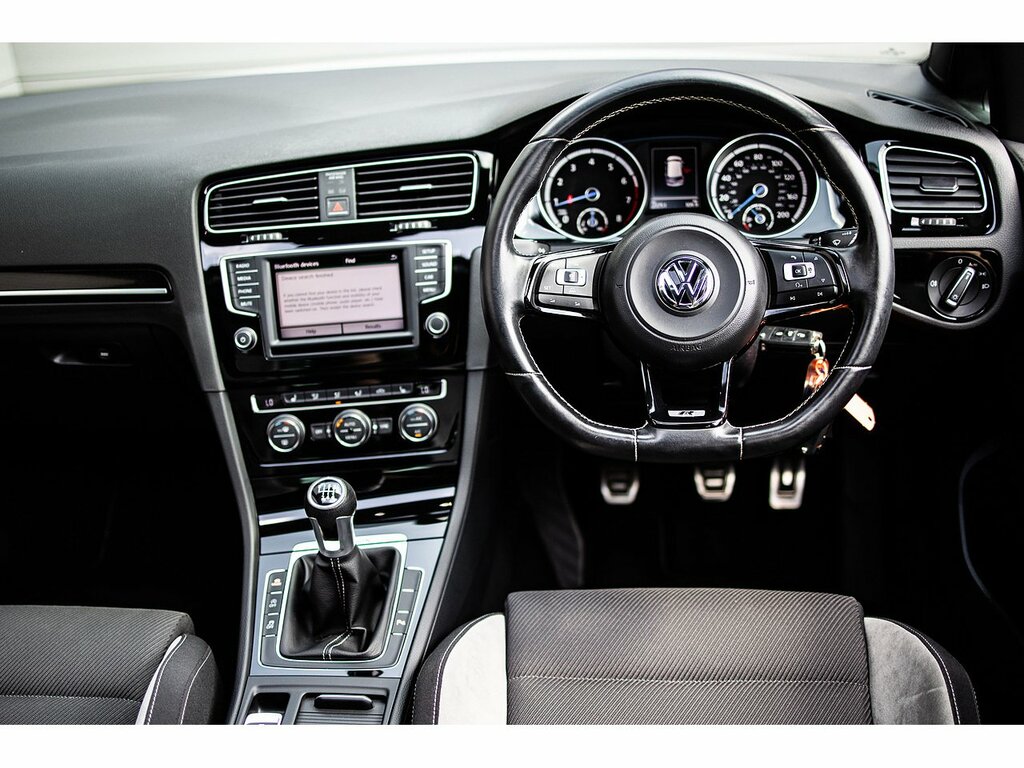 Volkswagen Golf Tsi Bluemotion Tech R White #2