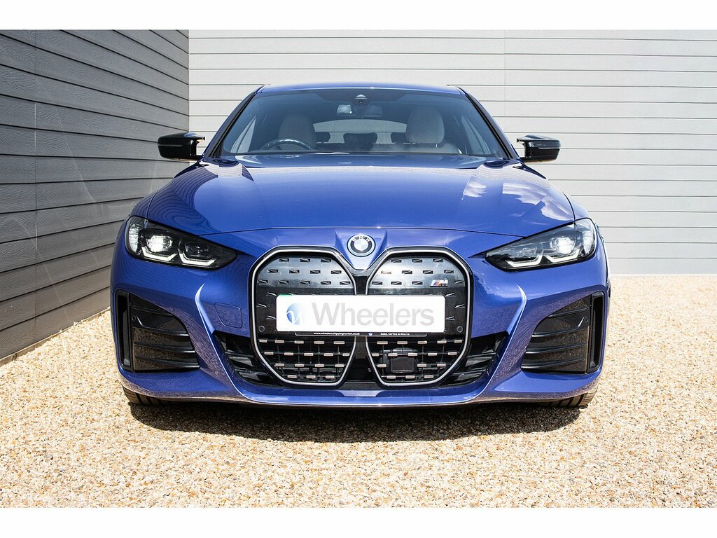 BMW i4 M50 Blue #4