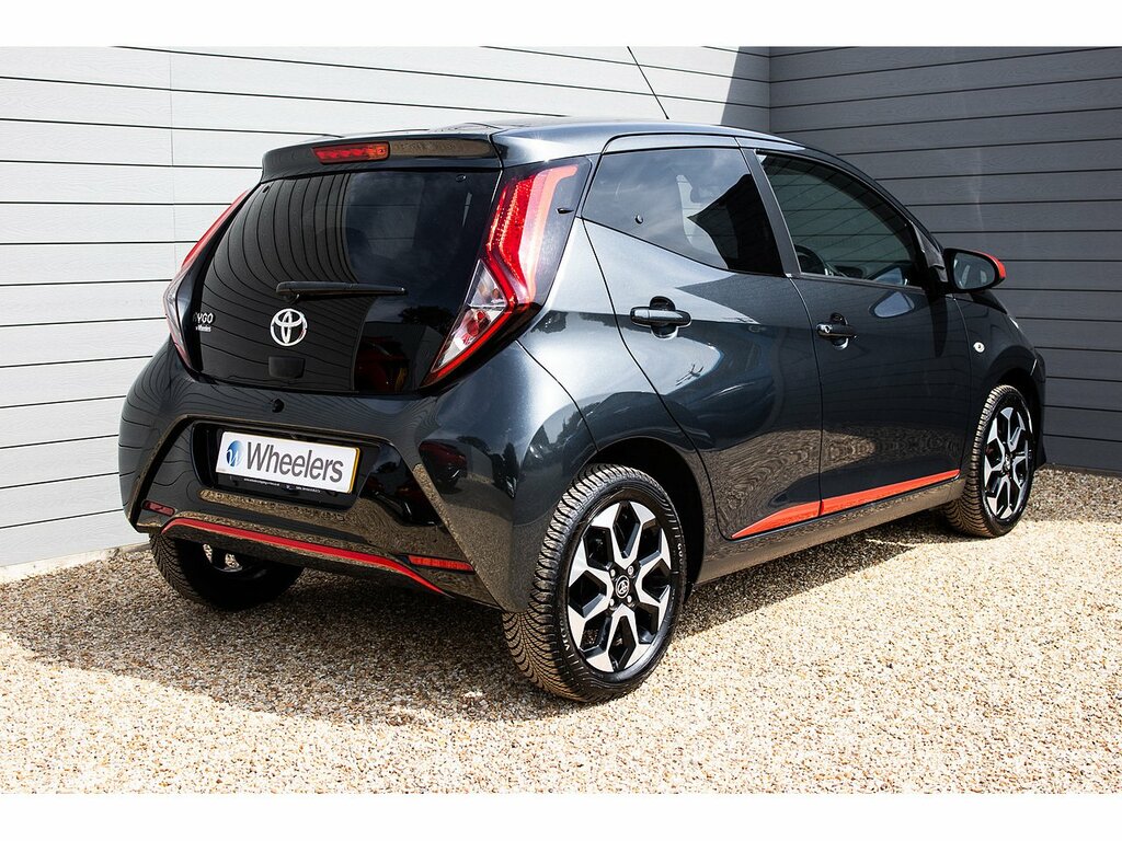 Toyota Aygo Vvt-i X-trend Grey #3