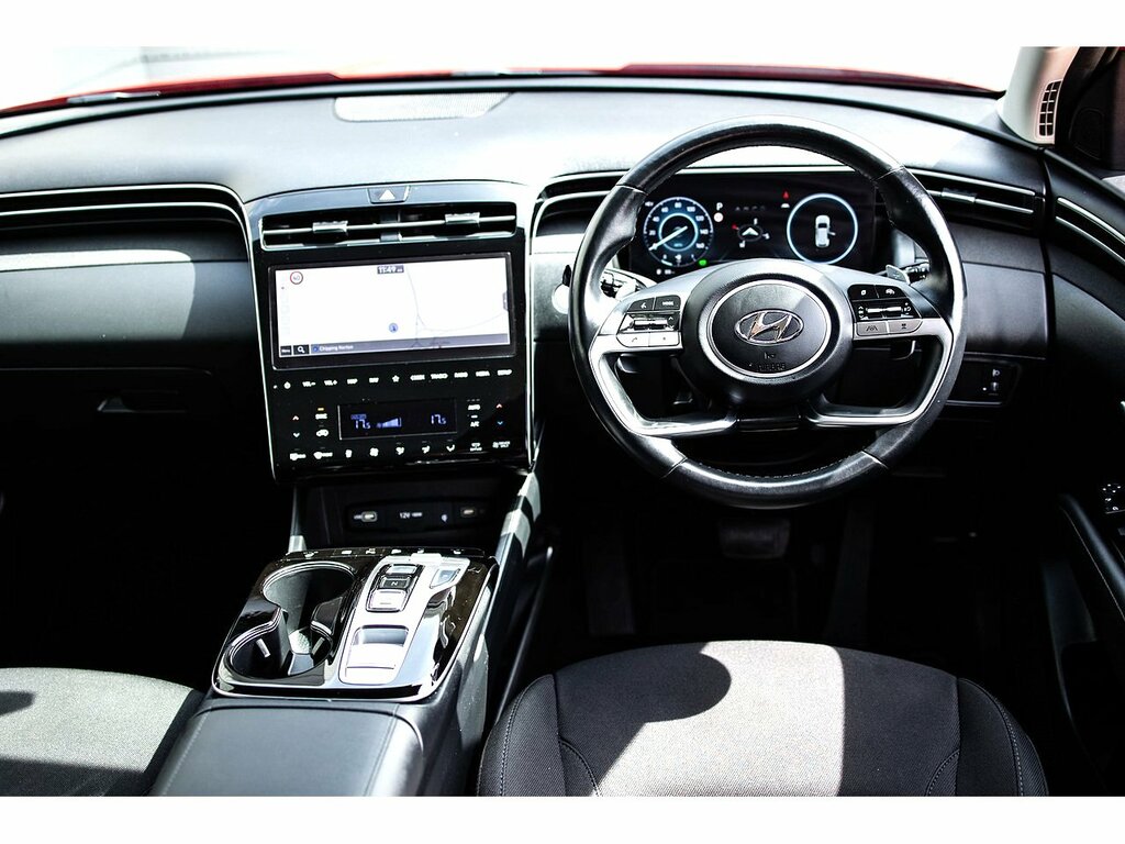 Hyundai Tucson T-gdi Premium Red #2