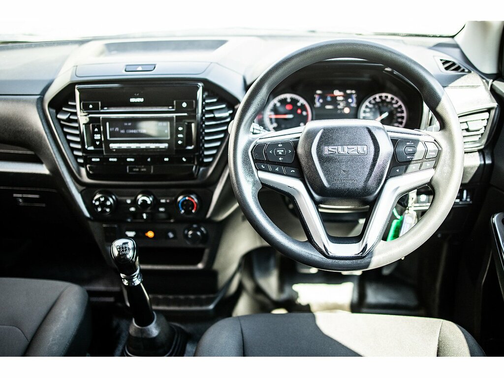 Isuzu D-Max Td Utility Silver #2