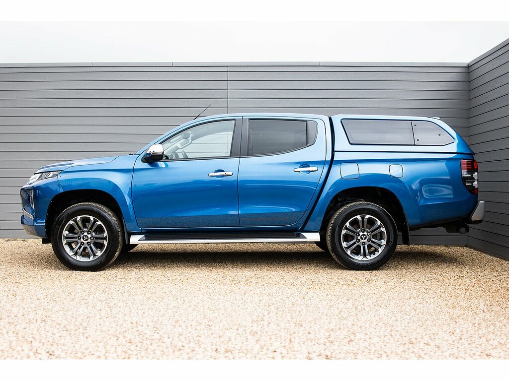 Mitsubishi L200 Di-d Dc Barbarian X Blue #4