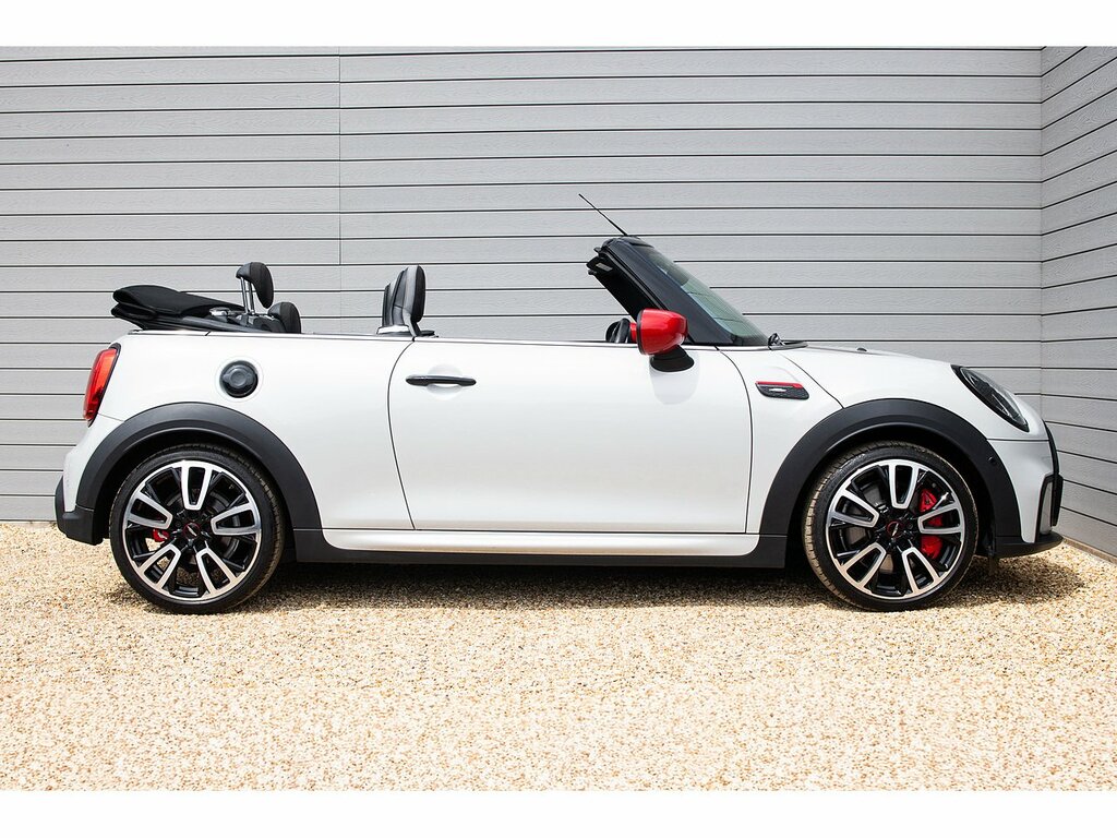 Mini Convertible John Cooper Works White #6