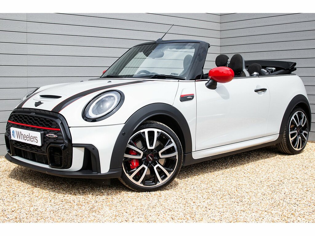 Mini Convertible John Cooper Works White